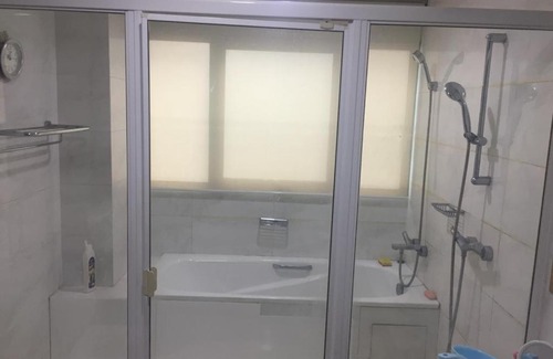 Sembawang House | Spacious Suite with Inviting Hot Tub Amenities Await