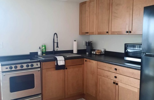 Negaunee House | Ideal Summer Getaway for Large Groups with Lake Views
