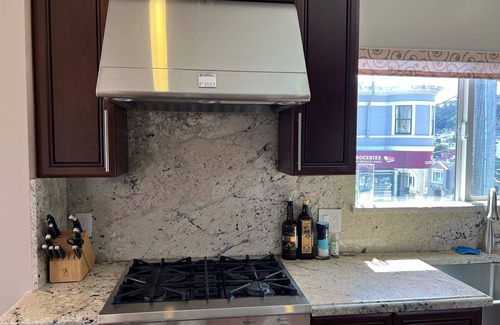 Dolores Heights House | Bright Two-Bedroom Mediterranean Retreat with Top Amenities