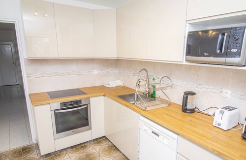 Montaigut Apartment | Ideal T4 for Groups - Rated 10/10 with Family Amenities