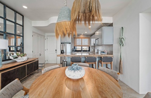 Downtown San Jose del Cabo Condo | Spacious Three-Bedroom Penthouse with Panoramic Sea of Cortez Views