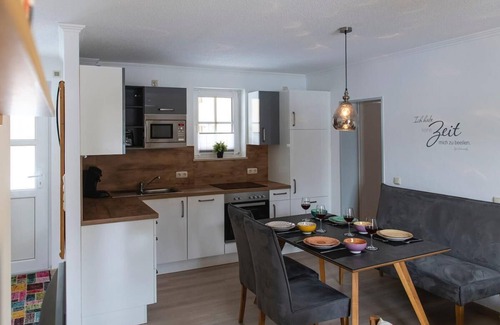Schlatzendorf Apartment | Sunny Three-Room Apartment with Pool and Family Amenities