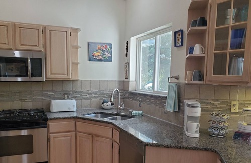 Hayden View Estates House | Spacious Top/2nd floor Apt. Full kitchen & bath. Balcony with outdoor dining.