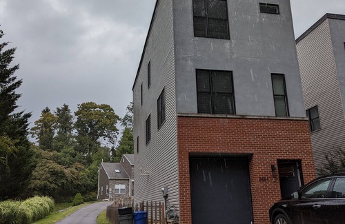 Roxborough-Manayunk House | Guest Rated: Perfect Townhouse with Outdoor Spaces