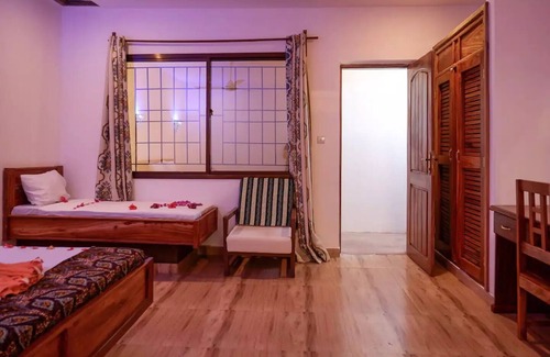 Nungwi Bed & Breakfast | Cozy Triple Room in Nungwi Steps from the Beach