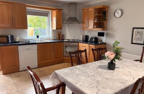 Kenmare House | Spacious two bedroom home. Easy stroll from Kenmare town