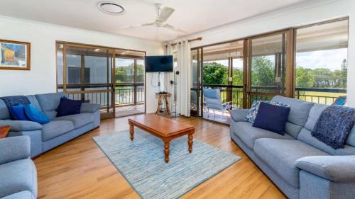 Woorim House | Inviting Unit with Bay Views – Boyd St, Woorim