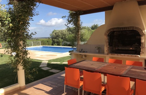 Pata de Cima Villa | Top-Rated V4 Retreat with Pool and Ocean Views