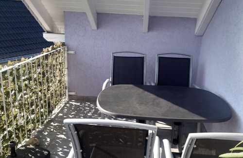 Wiederau Apartment | Family-Friendly Apartment for 4 Near Belantis, Leipziger Land