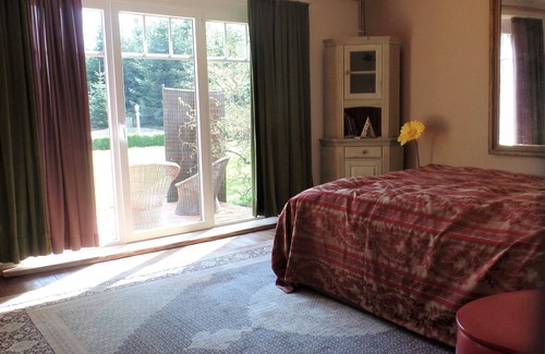 Varel Other | Tranquil Nature Retreat with Ocean View & Spa Amenities