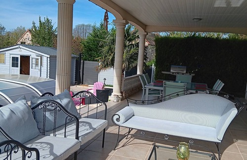 Fragnes-la-Loyere Villa | Canal-Side Villa with Pool and Ocean View, Rated 9.8/10