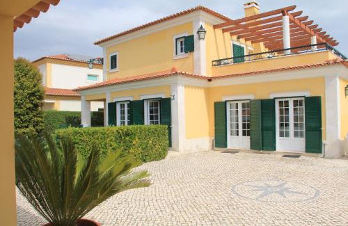 Vila Nogueira de Azeitao Villa | Relaxing Azeitão Villa with Private Pool and Ocean View