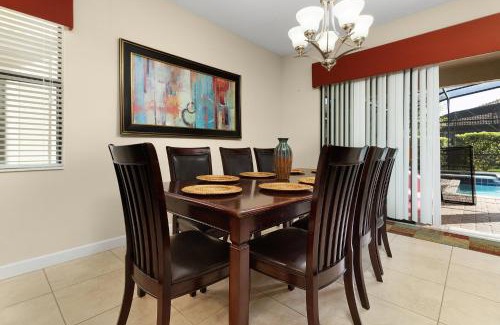 Davenport Villa | Spacious Villa, Pool, Spa & Bbq Near Disney