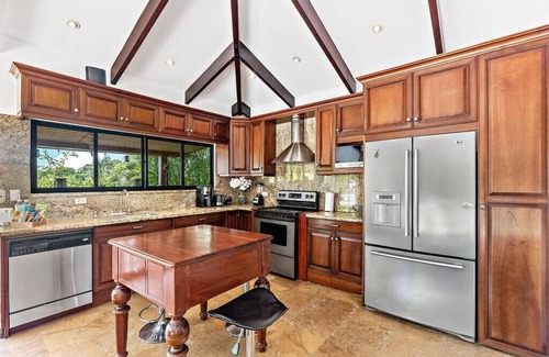 Playa Hermosa Villa | Villa Sol 13: Ideal Retreat with Spa and Family Amenities