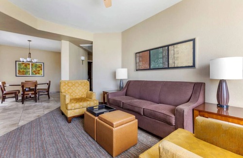 North Scottsdale Resort | Inviting Villa Steps from TPC with Full Kitchen & Pool