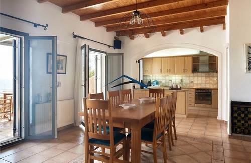 Koundouros Villa | Elegant Villa with Private Pool Steps from Koundouros Beach