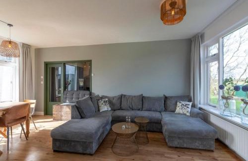 Callantsoog Villa | Villa Zuidwester: Ideal for Families and Pet Lovers