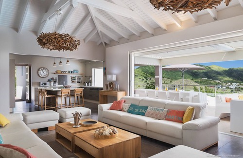 Orient Bay Villa | Beautiful Villa with Heated Pool and Oceanfront Views