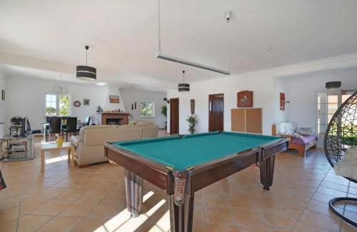 Grandola Villa | Elegant 5-Bedroom Villa with Pool & Garden in Grandola