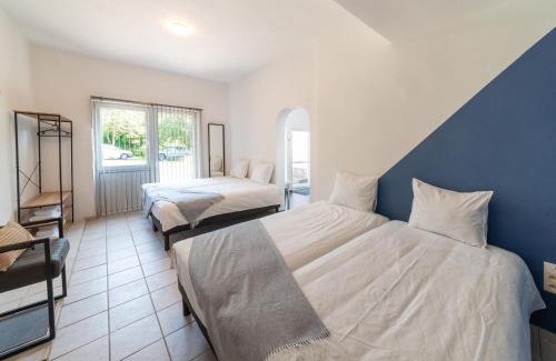 Elsenborn House | Inviting Holiday Home with Garden and Family-Friendly Amenities