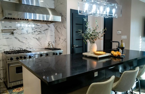 North Central House | Stylish Pet-Friendly Retreat Near Rose Bowl & NASA JPL