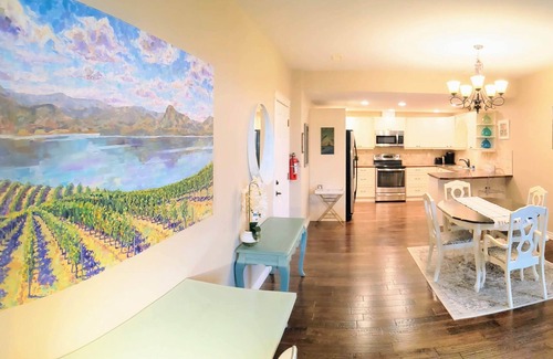 Central Okanagan House | Unforgettable Westside Wine Trail Retreat with Spectacular Views