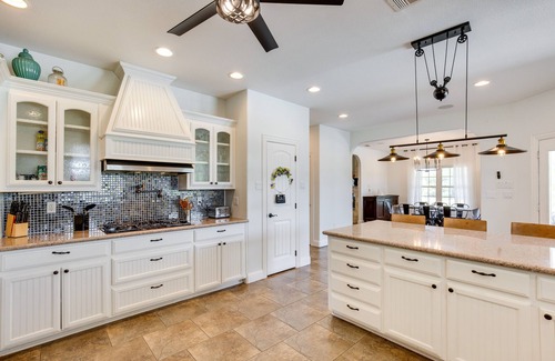 Wills Point Villa | Relaxing Wills Point Retreat with Pool and Scenic Pond