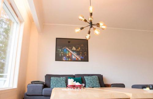 Tromso Apartment | Spacious with a great view over Tromsø