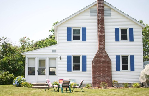 Westbrook Center House | Idyllic Getaway with Ocean View and Beach Access