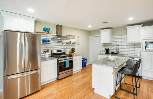 Shearer Hills - Ridgeview House | Exceptional Pet-Friendly Home in San Antonio with Yard