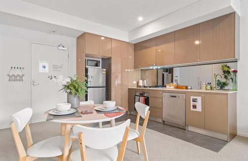 Wentworth Point Apartment | Family-Friendly 1 BR at Waterfront Olympic Park