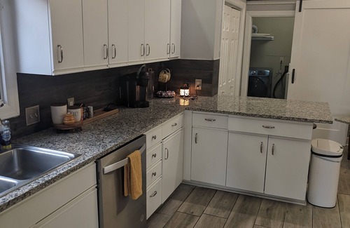 Gunter Afs House | Spacious3BR-2.5Ba Retreat Near Eastchase & AUM