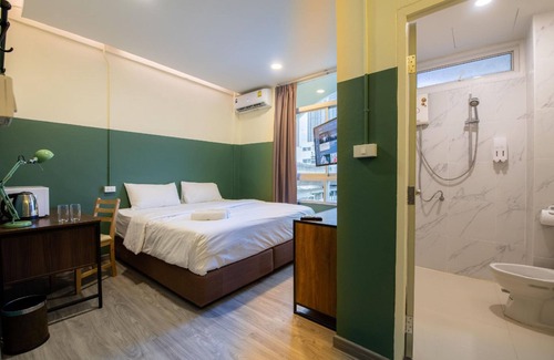 Phra Khanong House | Budget-Friendly Stay at Spacy BKK with Family Amenities