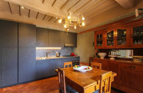 Pienza House | Highly Rated Spagna5: Family-Friendly Comfort Awaits