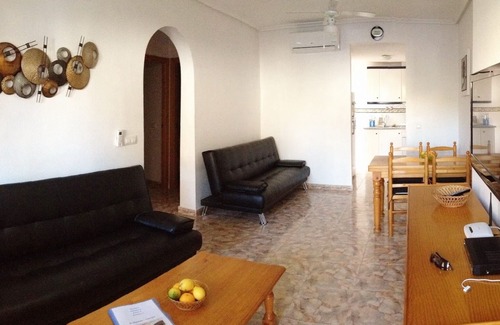 La Siesta Apartment | SPAIN TORREVIEJA AIR CONDITIONED 3 BEDROOM APARTMENT, RESIDENTIAL POOL, 6 PERS