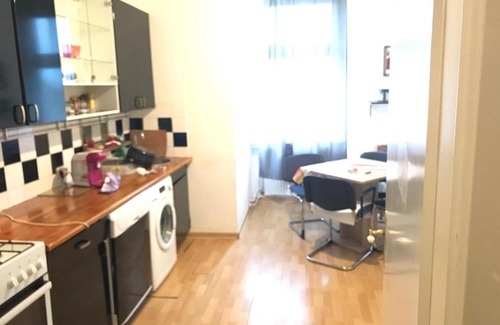 Hakenfelde Apartment | Spandau 1-Bedroom Apartment with Garden and Large Kitchen
