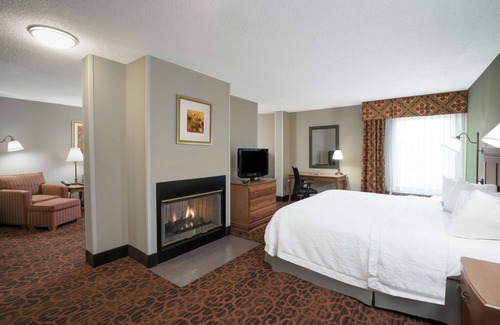 Withrow Hotel | Discover Comfort at Hampton Inn Bardstown: Top Amenities Await