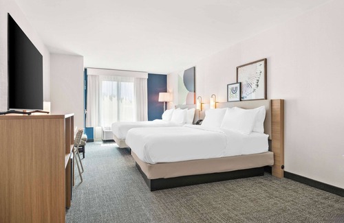 Exton Hotel | Eco-Friendly Comfort at Spark by Hilton Exton - 9.2 Rated