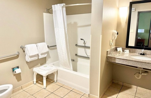 Fort Stockton Hotel | Discover Fort Stockton Inn & Suites: Rated 9.4, Family Friendly