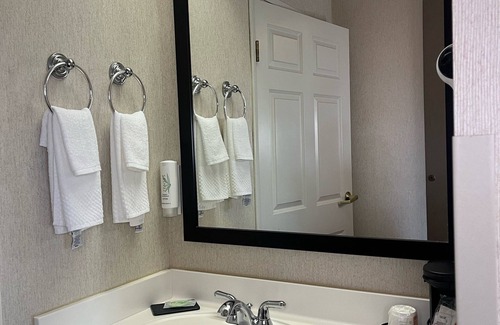 Lynchburg Hotel | Guest Rated 8.8: Sleep Inn Lynchburg - Near University & Hwy