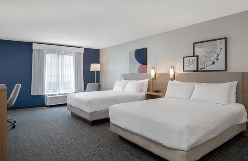 Smithfield Hotel | Guest Rated: Best Western Smithfield Inn with Family Amenities
