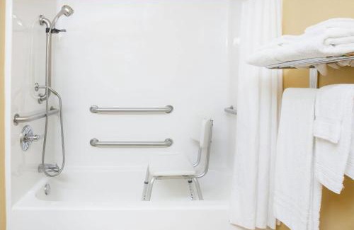 Stillwater Hotel | Comfortable Microtel Inn by Wyndham Stillwater for Families