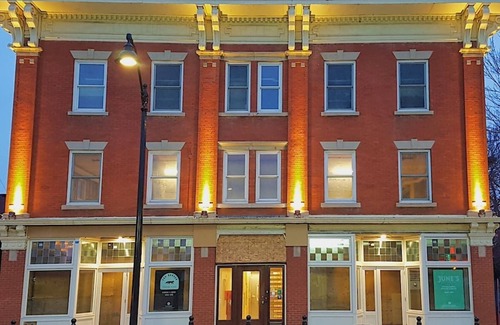 Northeast Edmonton Apartment | Bright and Cozy Highlands Retreat with Family-Friendly Amenities