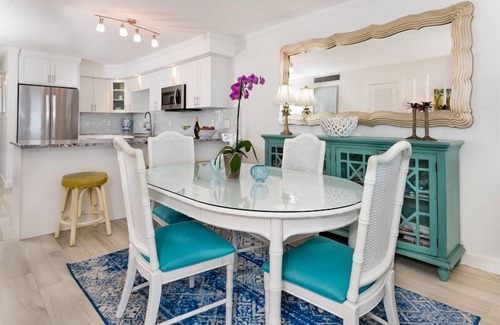 Sanibel Condo | Unforgettable Gulf Front Condo with Spectacular Views