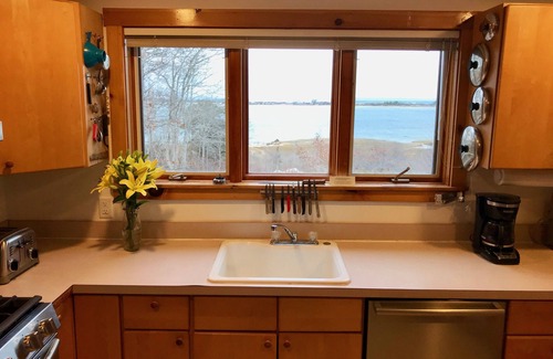 Tisbury House | Waterfront Retreat with Private Beach and Kayaking Adventure
