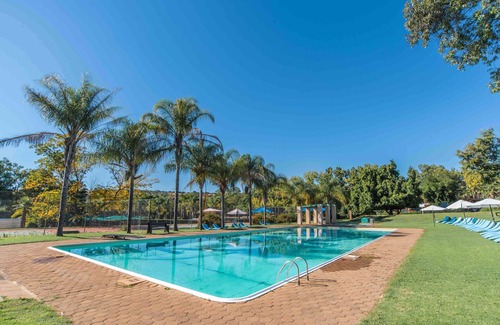 Rustenburg Hotel | Relax at Sparkling Waters Hotel & Spa with Pool and Dining