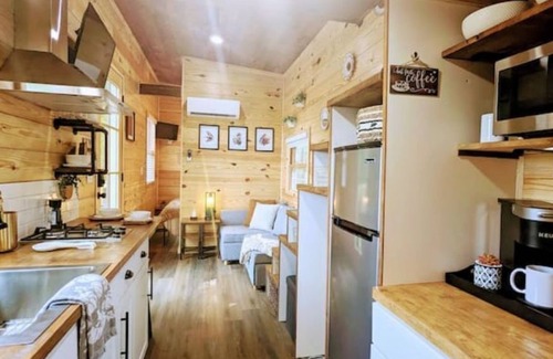 Pickens House | Mountain View Retreat: Award-Winning Tiny Home Escape