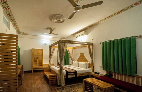Alwar Hotel | Sparrow Inn Ankur