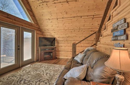 Milledgeville House | Experience Sparta Lake Home with Deck & Pool Access