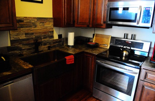 Lead Cabin | Experience SKYE LODGE: Breathtaking Views in Spearfish Canyon